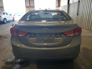 2013 Hyundai Elantra GLS с VIN KMHDH4AE2DU932965, выставлен на аукционе Copart как лот 54442845 с пробегом 123 465 миль миль и Списание • Salvage title. История ставок и продаж доступна на DreamBid. Изображение 6.