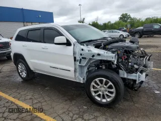 2022 Jeep Grand Cherokee WK Laredo E with VIN 1C4RJFAG9NC113941, listed as a Copart auction lot 64972704 with 42,151 mi miles and Salvage Title. Bid and sale history available at carsss.com. Image 4.