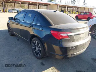 2011 Chrysler 200 S with VIN 1C3BC8FG2BN599139, listed as a IAAI auction lot 41401870 with 174,134 mi miles and . Bid and sale history available at DreamBid. Image 3.