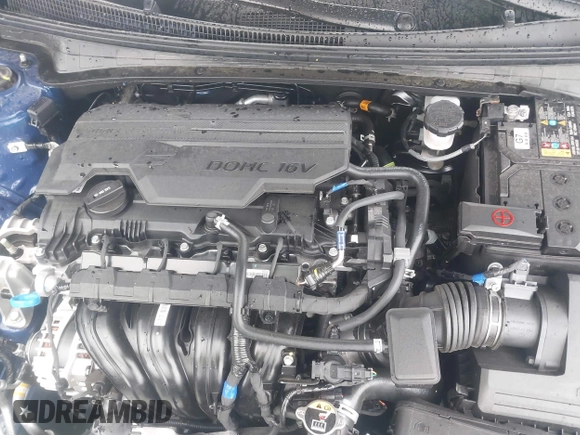 2025 Hyundai Elantra SE z VIN KMHLL4DG6SU987701, wystawiony jako IAAI lot #42214567 z przebiegiem 3 480 mil mil oraz . Historia ofert i sprzedaży dostępna na DreamBid. Obrazek 10.