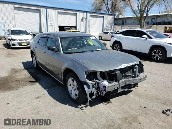 2005 Dodge Magnum SE with VIN 2D4FV48V55H529632, listed as a Copart auction lot 50377515 with 91,739 mi miles and Salvage Title. Bid and sale history available at carsss.com. Image 10.