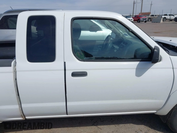 2004 Nissan Frontier XE z VIN 1N6DD26T14C479565, wystawiony jako IAAI lot #42010408 z przebiegiem Nie podano mil oraz . Historia ofert i sprzedaży dostępna na DreamBid. Obrazek 13.