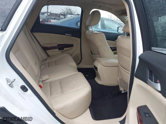 2011 Honda Accord Crosstour EX-L with VIN 5J6TF2H58BL007295, listed as a IAAI auction lot 41798672 with 168,587 mi miles. Bid and sale history available at carsss.com. Image 8.