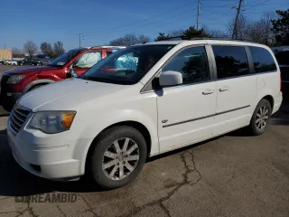 2009 Chrysler Town & Country Touring with VIN 2A8HR54XX9R675671, listed as a Copart auction lot 43807405 with 110,504 mi miles and Salvage Title. Bid and sale history available at DreamBid. Image 1.