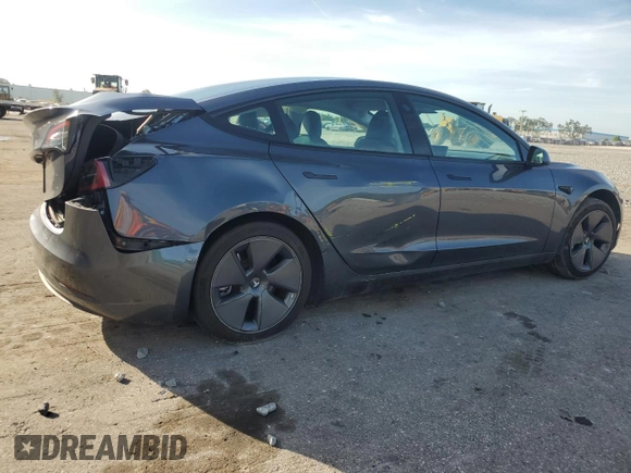 2023 Tesla Model 3 z VIN 5YJ3E1EA6PF621759, wystawiony jako Copart lot #63669045 z przebiegiem 20 094 mil mil oraz Szkoda całkowita • Salvage title. Historia ofert i sprzedaży dostępna na DreamBid. Obrazek 3.