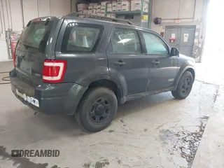 2008 Ford Escape XLS with VIN 1FMCU92Z98KB27455, listed as a IAAI auction lot 42577135 with 212,567 mi miles and . Bid and sale history available at DreamBid. Image 4.