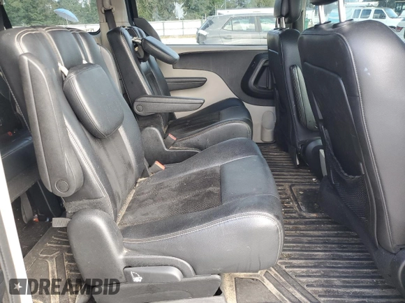 2014 Dodge Grand Caravan SXT 30th Anniversary with VIN 2C4RDGCG1ER308403, listed as a Copart auction lot 78983044 with 131,833 mi miles and Clean Title. Bid and sale history available at DreamBid. Image 11.