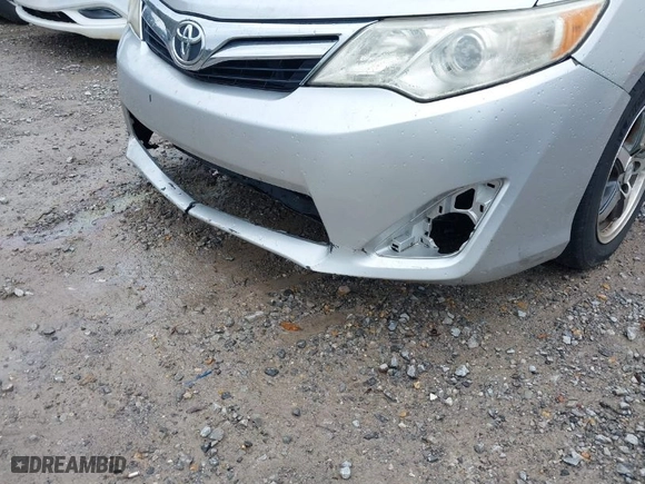 2012 Toyota Camry L with VIN 4T1BF1FK1CU009191, listed as a IAAI auction lot 41982699 with 207,843 mi miles. Bid and sale history available at carsss.com. Image 6.