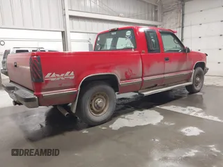 1995 Chevrolet Silverado 1500 with VIN 2GCEK19KXS1125508, listed as a IAAI auction lot 42058195 with 256,480 mi miles and . Bid and sale history available at DreamBid. Image 4.