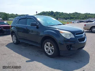 2010 Chevrolet Equinox LT w/1LT with VIN 2CNALDEW2A6200642, listed as a IAAI auction lot 40202685 with 212,877 mi miles. Bid and sale history available at carsss.com. Image 1.