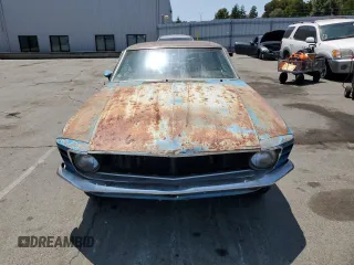 1970 Ford Mustang z VIN 0F04F121563, wystawiony jako Copart lot #60193005 z przebiegiem 31 733 mil mil oraz Czysty tytuł • Clean title. Historia ofert i sprzedaży dostępna na DreamBid. Obrazek 5.