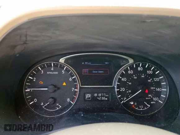 2014 Nissan Pathfinder Platinum with VIN 5N1AR2MNXEC636633, listed as a Copart auction lot 63584915 with 181,877 mi miles and Salvage title. Bid and sale history available at DreamBid. Image 9.