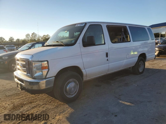2009 Ford Econoline Passenger XL z VIN 1FBSS31L99DA09240, wystawiony jako Copart lot #80710344 z przebiegiem 108 437 mil mil oraz Szkoda całkowita • Salvage title. Historia ofert i sprzedaży dostępna na DreamBid. Obrazek 1.