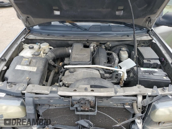 2006 Chevrolet TrailBlazer LS with VIN 1GNDS13S762115987, listed as a Copart auction lot 58475494 with 199,475 mi miles and Salvage Title. Bid and sale history available at DreamBid. Image 12.