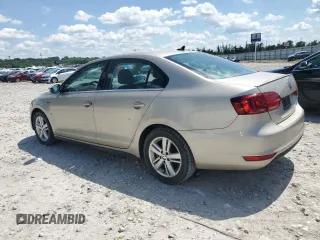 2013 Volkswagen Jetta Hybrid SE с VIN 3VW637AJ1DM311230, выставлен на аукционе Copart как лот 61694665 с пробегом 189 215 миль миль и Чистый • Clean title. История ставок и продаж доступна на DreamBid. Изображение 2.