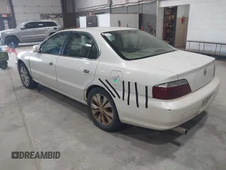 2002 Acura TL Type S with VIN 19UUA56832A023506, listed as a IAAI auction lot 42185075 with 218,703 mi miles. Bid and sale history available at carsss.com. Image 3.
