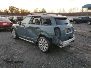 2022 MINI Countryman Cooper S with VIN WMZ53BR00N3N88158, listed as a Copart auction lot 84202874 with 31,888 mi miles and Salvage title. Bid and sale history available at DreamBid. Image 2.