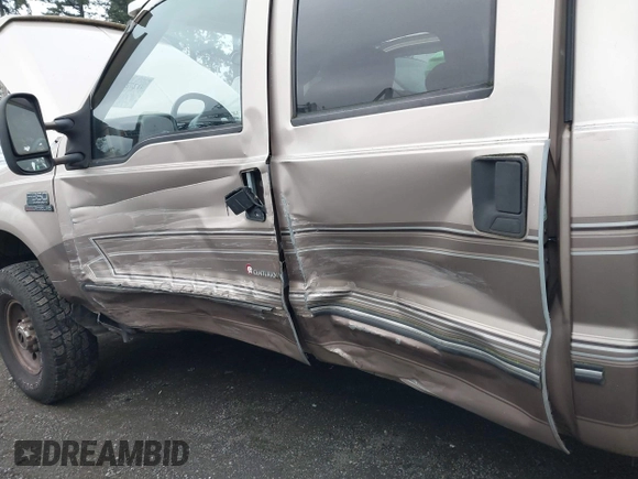 1999 Ford F-350 XL with VIN 1FTSW31F4XEC57817, listed as a IAAI auction lot 41272762 with 96,842 mi miles and . Bid and sale history available at DreamBid. Image 6.