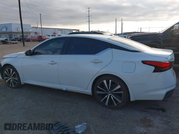 2022 Nissan Altima SR z VIN 1N4BL4CV3NN362578, wystawiony jako IAAI lot #41692324 z przebiegiem 31 877 mil mil oraz . Historia ofert i sprzedaży dostępna na DreamBid. Obrazek 15.