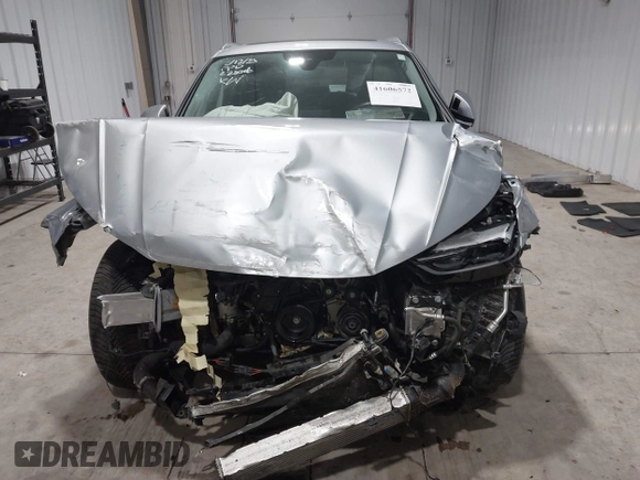 2021 Audi Q5 Premium with VIN WA1AAAFY1M2018483, listed as a IAAI auction lot 41606572 with 39,647 mi miles. Bid and sale history available at carsss.com. Image 13.