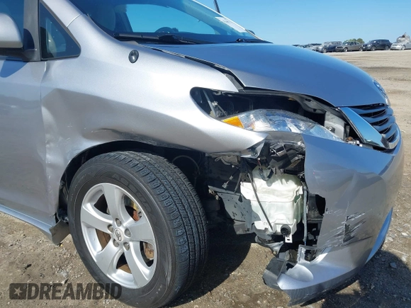 2012 Toyota Sienna LE AAS с VIN 5TDKK3DC5CS207090, выставлен на аукционе IAAI как лот 42100711 с пробегом 139 638 миль миль и . История ставок и продаж доступна на DreamBid. Изображение 6.