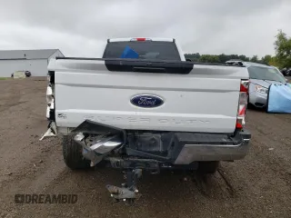 2019 Ford F-250 XL with VIN 1FT7X2BT6KEC77495, listed as a Copart auction lot 72969264 with 124,710 mi miles and Salvage title. Bid and sale history available at DreamBid. Image 6.