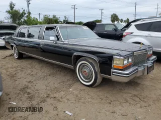 1986 Cadillac Fleetwood z VIN 1G6DW69YXG9739705, wystawiony jako Copart lot #74947294 z przebiegiem 53 213 mil mil oraz Nie do naprawy. Historia ofert i sprzedaży dostępna na DreamBid. Obrazek 4.