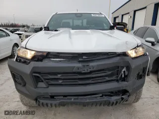 2024 Chevrolet Colorado 4WD Trail Boss with VIN 1GCPTEEK7R1124853, listed as a Copart auction lot 45279945 with 22,775 mi miles and Salvage Title. Bid and sale history available at carsss.com. Image 5.