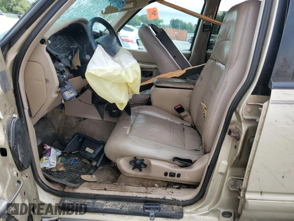 1999 Ford Explorer XLT with VIN 1FMZU32P7XUC32052, listed as a Copart auction lot 62865285 with 240,665 mi miles and Non repairable. Bid and sale history available at DreamBid. Image 7.