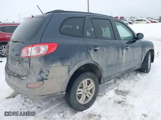 2011 Hyundai Santa Fe GLS with VIN 5XYZGDAB5BG015293, listed as a IAAI auction lot 41614677 with 147,257 mi miles. Bid and sale history available at carsss.com. Image 4.