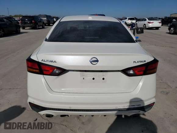 2019 Nissan Altima 2.5 Platinum with VIN 1N4BL4FV3KC114933, listed as a Copart auction lot 82250244 with 71,788 mi miles and Salvage Title. Bid and sale history available at carsss.com. Image 6.