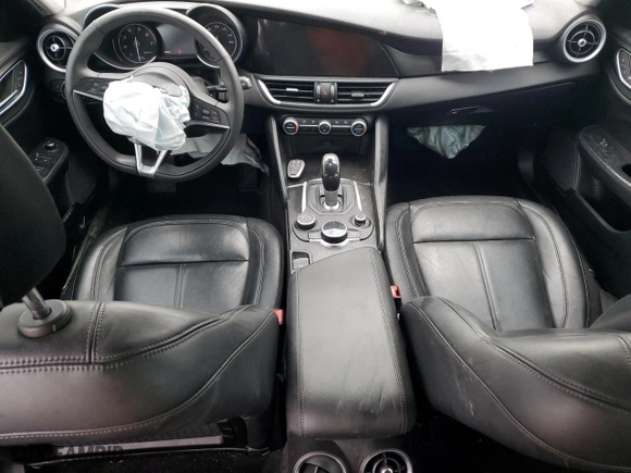 2017 Alfa Romeo Giulia with VIN ZARFAEDN6H7540276, listed as a Copart auction lot 86887024 with 48,097 mi miles and Clean Title. Bid and sale history available at carsss.com. Image 8.