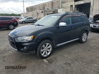 2010 Mitsubishi Outlander XLS z VIN JA4JT4AX5AZ009993, wystawiony jako Copart lot #68136904 z przebiegiem 138 149 mil mil oraz Szkoda całkowita • Salvage title. Historia ofert i sprzedaży dostępna na DreamBid. Obrazek 1.