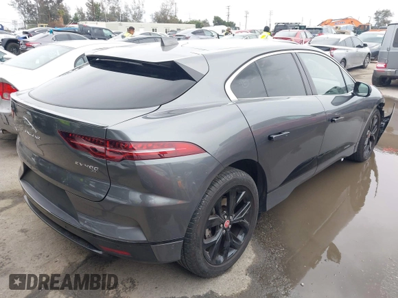 2020 Jaguar I-Pace SE with VIN SADHC2S13L1F79454, listed as a IAAI auction lot 41728860 with 32,035 mi miles and . Bid and sale history available at DreamBid. Image 4.