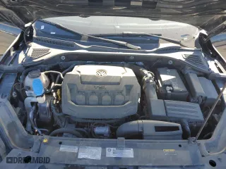 2020 Volkswagen Passat 2.0T SE with VIN 1VWSA7A31LC016120, listed as a Copart auction lot 39723313 with 51,619 mi miles. Bid and sale history available at carsss.com. Image 11.