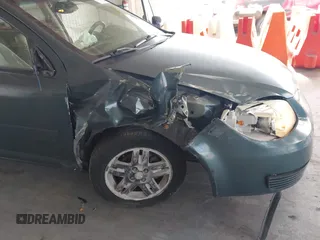2006 Chevrolet Cobalt LT z VIN 1G1AL58F767688119, wystawiony jako IAAI lot #42371912 z przebiegiem 196 230 mil mil oraz . Historia ofert i sprzedaży dostępna na DreamBid. Obrazek 6.