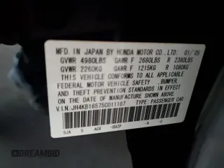 2005 Acura RL z VIN JH4KB16575C011187, wystawiony jako Copart lot #60276655 z przebiegiem 107 378 mil mil oraz Szkoda całkowita • Salvage title. Historia ofert i sprzedaży dostępna na DreamBid. Obrazek 12.