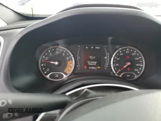 2020 Jeep Renegade Altitude with VIN ZACNJABB7LPL88119, listed as a Copart auction lot 45450135 with 101,600 mi miles and Clean Title. Bid and sale history available at DreamBid. Image 9.