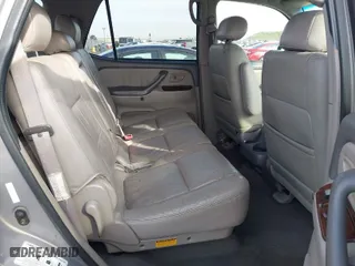 2002 Toyota Sequoia Limited with VIN 5TDBT48A82S067143, listed as a IAAI auction lot 41546157 with 244,878 mi miles. Bid and sale history available at carsss.com. Image 8.
