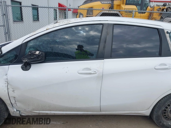 2016 Nissan Note SR with VIN 3N1CE2CP7GL397760, listed as a IAAI auction lot 41711959 with 127,075 mi miles and . Bid and sale history available at DreamBid. Image 14.