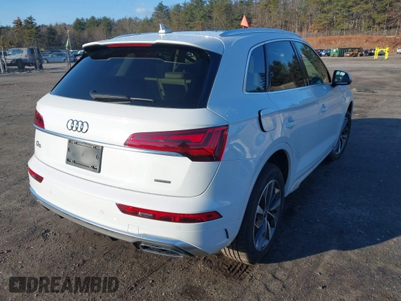 2024 Audi Q5 S line Premium z VIN WA1GAAFY5R2097223, wystawiony jako IAAI lot #41035850 z przebiegiem 1 234 mil mil oraz . Historia ofert i sprzedaży dostępna na DreamBid. Obrazek 4.