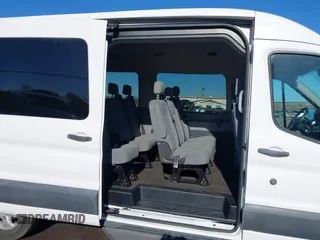 2018 Ford Transit Passenger XL with VIN 1FBZX2CM8JKA52497, listed as a IAAI auction lot 41553720 with 81,714 mi miles. Bid and sale history available at carsss.com. Image 8.
