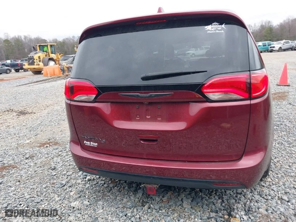 2020 Chrysler Pacifica Touring with VIN 2C4RC1FGXLR100447, listed as a IAAI auction lot 41514925 with 46,001 mi miles. Bid and sale history available at carsss.com. Image 16.