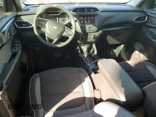 2023 Chevrolet TrailBlazer LS with VIN KL79MMS23PB166252, listed as a Copart auction lot 52038215 with 25,551 mi miles and Salvage Title. Bid and sale history available at DreamBid. Image 8.