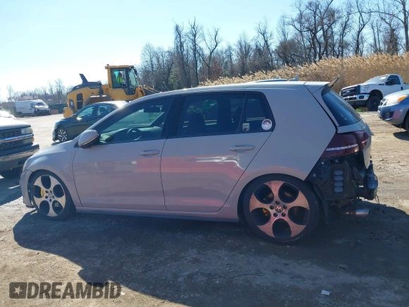 2017 Volkswagen Golf GTI S with VIN 3VW5T7AU4HM057802, listed as a IAAI auction lot 41504011 with 88,203 mi miles. Bid and sale history available at carsss.com. Image 15.
