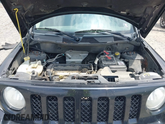 2014 Jeep Patriot Latitude with VIN 1C4NJRFB0ED892203, listed as a IAAI auction lot 42617739 with 100,607 mi miles and . Bid and sale history available at DreamBid. Image 10.