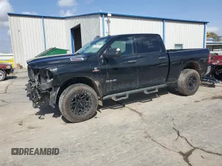 2020 Ram 2500 Tradesman with VIN 3C6UR5CL4LG206150, listed as a Copart auction lot 47637145 with 163,592 mi miles and Salvage Title. Bid and sale history available at carsss.com. Image 1.
