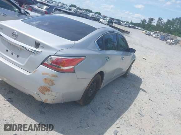 2015 Nissan Altima S z VIN 1N4AL3AP7FN323150, wystawiony jako IAAI lot #39502279 z przebiegiem Nie podano mil oraz . Historia ofert i sprzedaży dostępna na DreamBid. Obrazek 4.