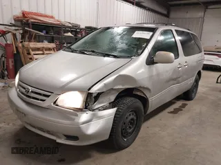 2003 Toyota Sienna LE with VIN 4T3ZF13C53U528294, listed as a IAAI auction lot 41550248 with 192,907 mi miles. Bid and sale history available at carsss.com. Image 2.