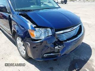 2014 Chrysler Town & Country Touring with VIN 2C4RC1BGXER131707, listed as a IAAI auction lot 42017348 with 120,790 mi miles and . Bid and sale history available at DreamBid. Image 6.